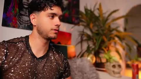 kevin online show from February 2, 10:08 pm