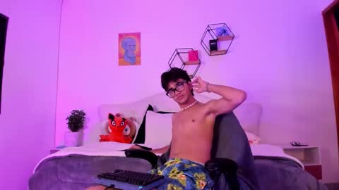 noha_natan online show from October 7, 11:40 am