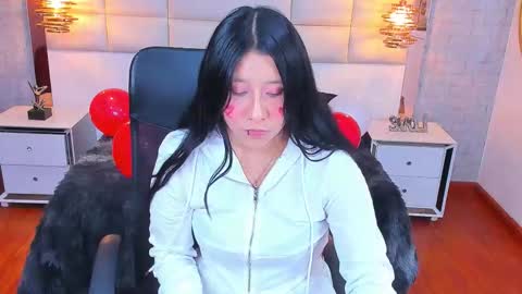  Nohemi   online show from February 14, 7:10 pm