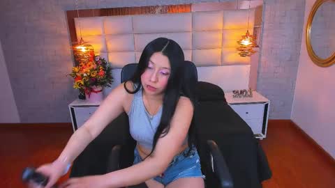  Nohemi   online show from March 22, 6:55 pm