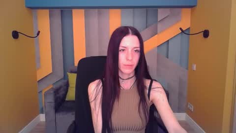 NoirDiva online show from May 4, 5:47 am