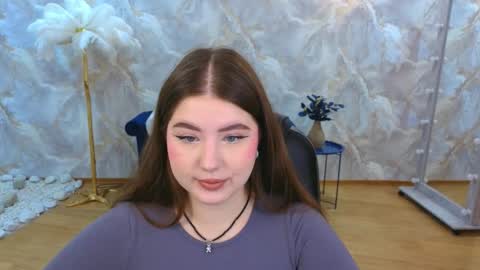 noirwhisper online show from December 3, 3:36 am