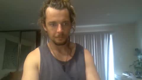 nomadicouple online show from November 11, 11:49 pm