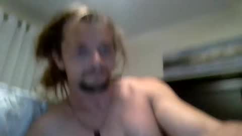 nomadicouple online show from February 1, 12:31 am