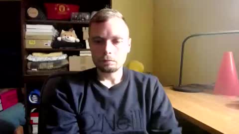 Snapshot of nontipperjakub chatting on April 26, 7:33 pm J. online show from April 26, 7:33 pm