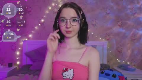 Snapshot of nora_failure chatting on February 3, 10:58 am Nora Failure online show from February 3, 10:58 am