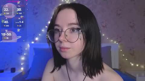 Snapshot of nora_failure chatting on February 10, 9:25 am Nora Failure online show from February 10, 9:25 am