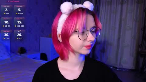 Snapshot of nora_failure chatting on September 21, 3:08 am Nora Failure online show from September 21, 3:08 am