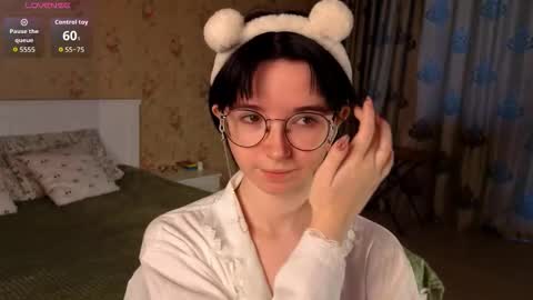 Snapshot of nora_failure chatting on October 25, 8:55 am Nora Failure online show from October 25, 8:55 am