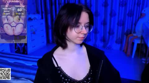 Snapshot of nora_failure chatting on March 2, 2:02 pm Nora Failure online show from March 2, 2:02 pm