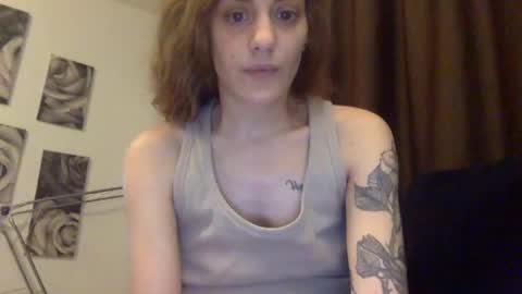 norablues online show from December 4, 11:24 pm