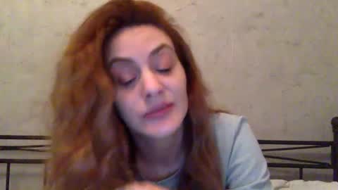 norablues online show from February 7, 8:42 pm