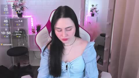 Nora online show from April 25, 5:32 am
