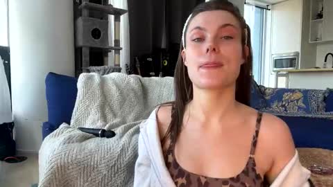 Nordic Belle online show from April 8, 1:11 pm