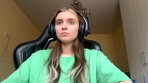 Elena online show from March 19, 8:07 am