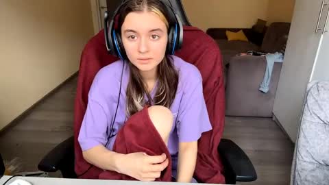 Elena online show from April 10, 8:08 am