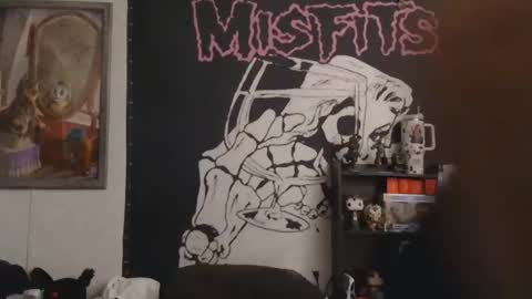 norsirish online show from October 5, 12:47 pm