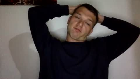 Justin online show from March 11, 2:54 am