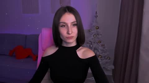 Snapshot of north_valkyrie chatting on January 25, 6:55 am Hazel online show from January 25, 6:55 am