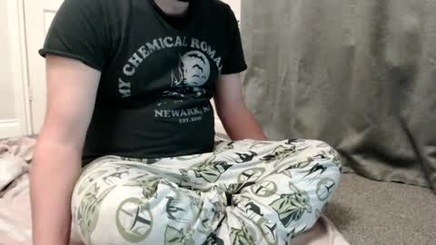 Snapshot of northernspunk chatting on February 26, 12:27 am Harrison Bellair online show from February 26, 12:27 am