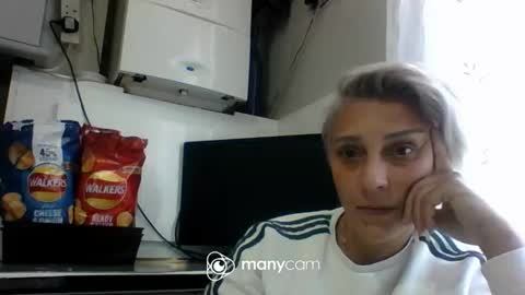 Snapshot of nosmileme chatting on October 7, 9:28 am nosmileme online show from October 7, 9:28 am