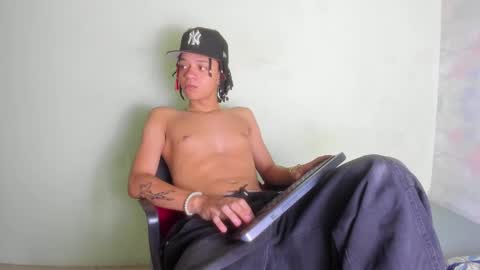 Snapshot of not_hoffman chatting on February 26, 2:03 pm HOFFMAN online show from February 26, 2:03 pm