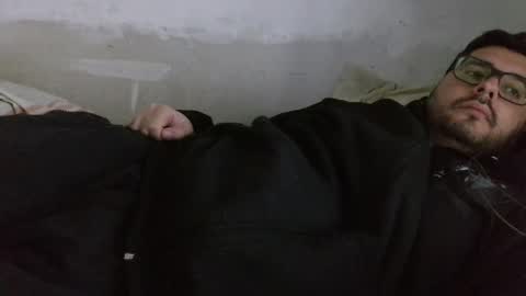 Snapshot of notrak12 chatting on May 18, 10:48 pm notrak12 online show from May 18, 10:48 pm