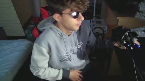 NotSpace   online show from January 12, 4:08 pm