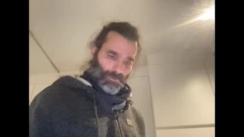 notthatkindofguy6666 online show from December 3, 2:47 am