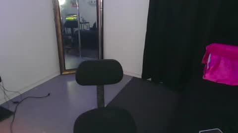 Nouveauho3 online show from May 25, 9:59 am