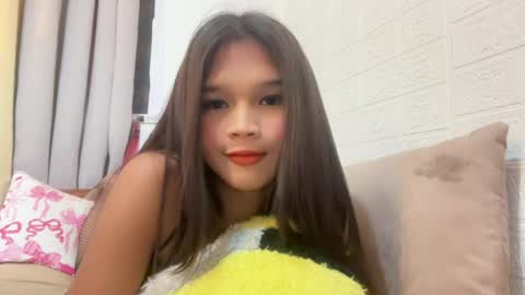 Snapshot of nova_licious chatting on May 11, 12:55 pm nova_licious online show from May 11, 12:55 pm