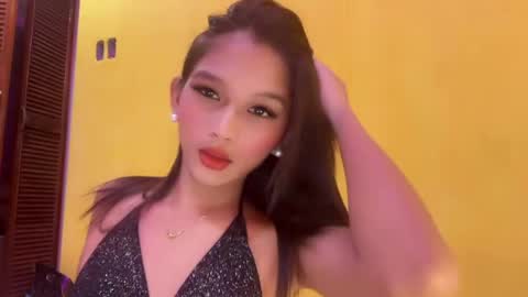Snapshot of nova_licious chatting on May 29, 3:43 pm nova_licious online show from May 29, 3:43 pm