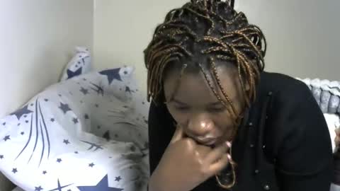 novaah online show from September 27, 10:20 am