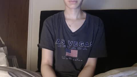 Snapshot of novafrey chatting on January 21, 3:37 am Olivia online show from January 21, 3:37 am