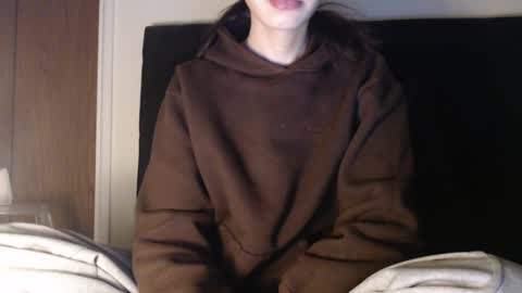 Snapshot of novafrey chatting on January 28, 12:47 am Olivia online show from January 28, 12:47 am