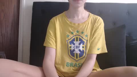 Snapshot of novafrey chatting on February 27, 6:42 pm Olivia online show from February 27, 6:42 pm