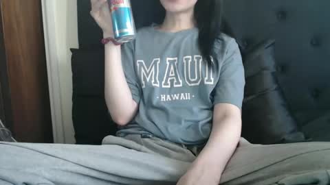 Olivia online show from March 9, 10:14 pm