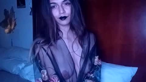 novalovelle online show from February 8, 2:48 am