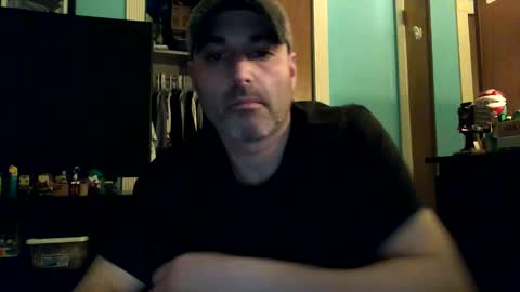 Snapshot of novatron6996 chatting on January 24, 6:35 am novatron6996 online show from January 24, 6:35 am