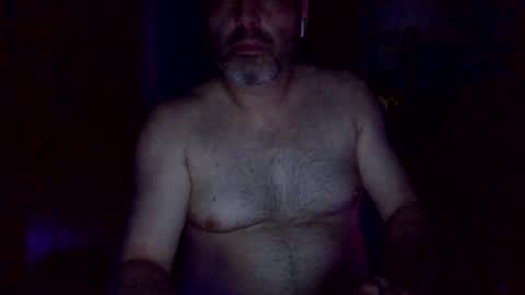 Snapshot of novatron6996 chatting on February 5, 10:19 am novatron6996 online show from February 5, 10:19 am