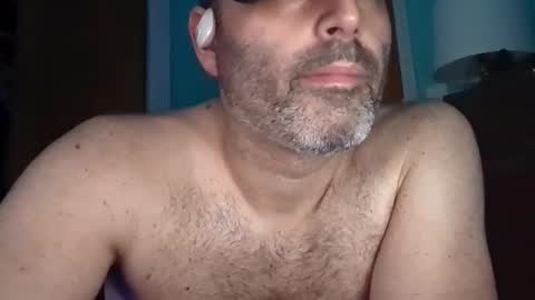 Snapshot of novatron6996 chatting on February 13, 3:24 pm novatron6996 online show from February 13, 3:24 pm