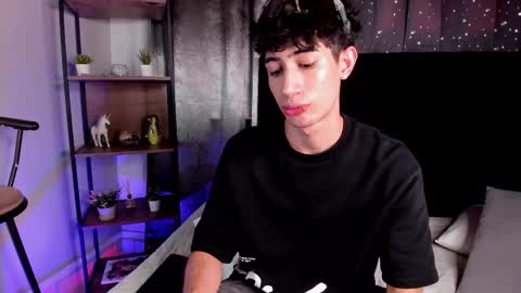 Nova online show from October 30, 5:24 pm