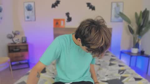 NovayBrian online show from October 31, 4:35 am