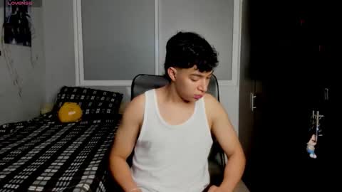 Snapshot of noxx_stark chatting on February 1, 1:15 am Noxx online show from February 1, 1:15 am