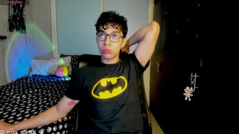 Snapshot of noxx_stark chatting on March 1, 1:51 am Noxx online show from March 1, 1:51 am