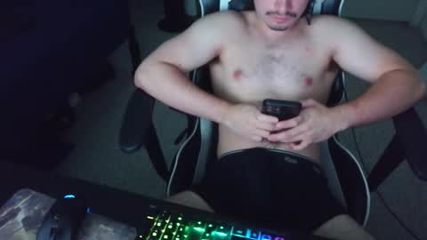 Snapshot of nsfwlogan50 chatting on March 23, 2:43 pm nsfwlogan50 online show from March 23, 2:43 pm