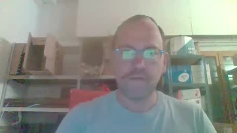 Snapshot of ntmucuty chatting on May 18, 9:26 am ntmucuty online show from May 18, 9:26 am