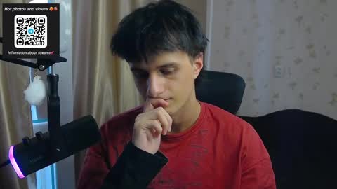 Nuar X online show from April 18, 2:10 pm