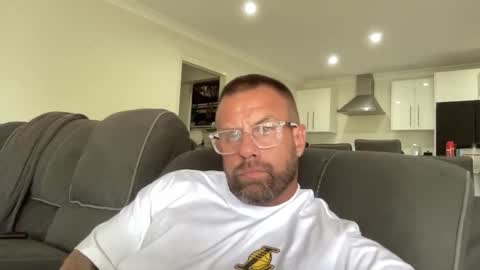 nudemoto online show from November 20, 1:17 am