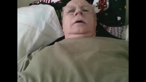 nukiss online show from February 5, 9:25 am